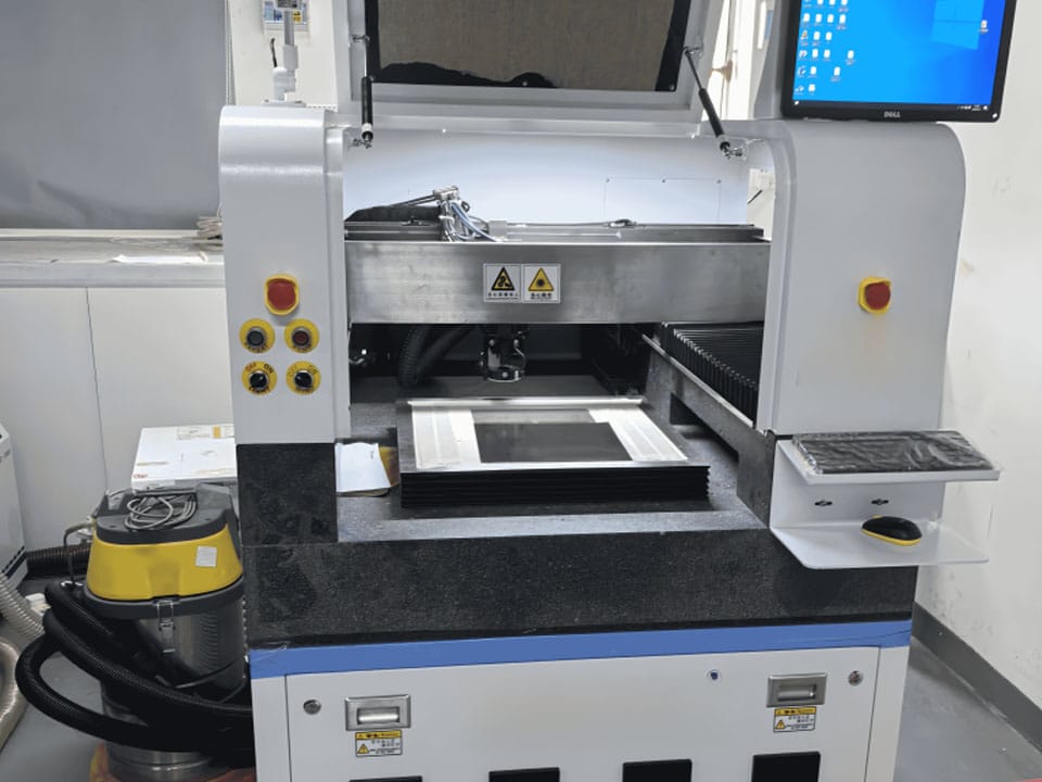 Máquina de corte por láser UV MF-6000PII