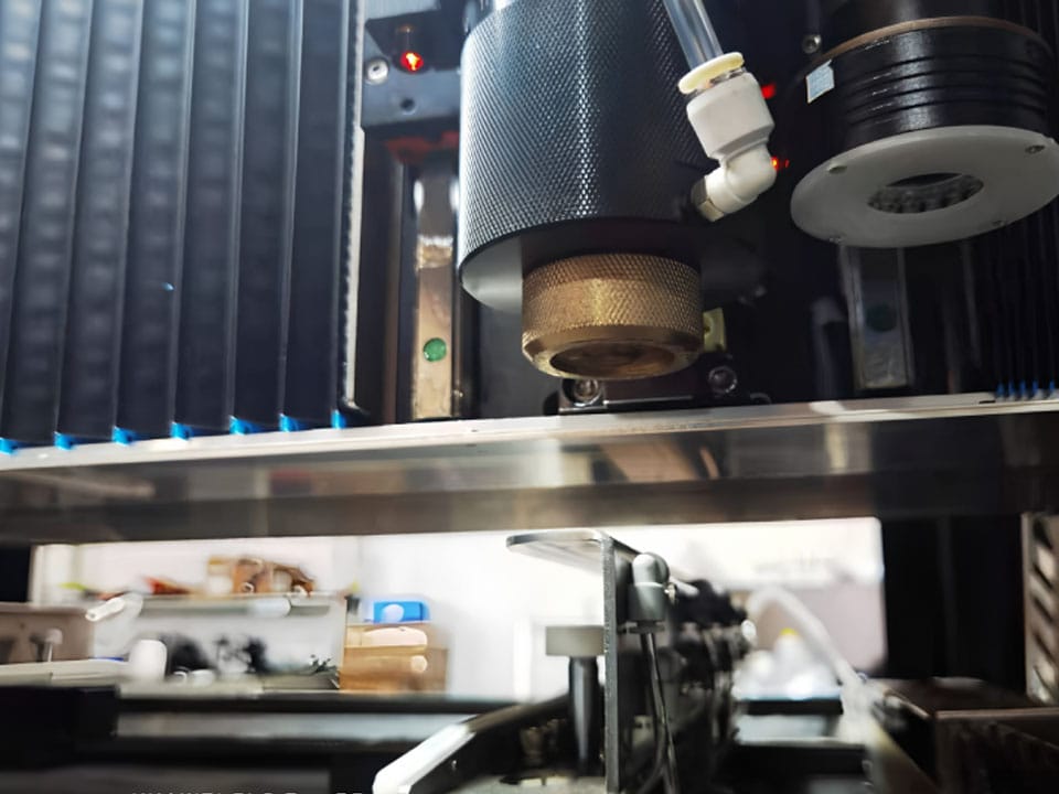 MF-MF680 Stencil laser cutting machine MF-MF680 Stencil laser cutting machine
