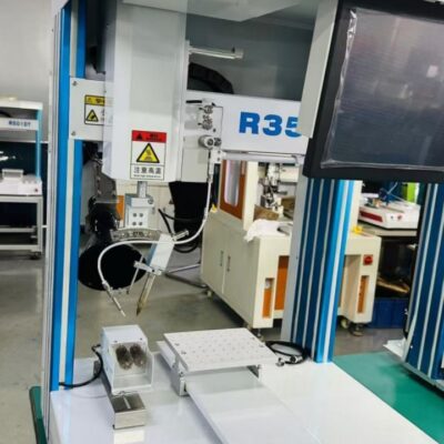 Robot de soldadura R351G