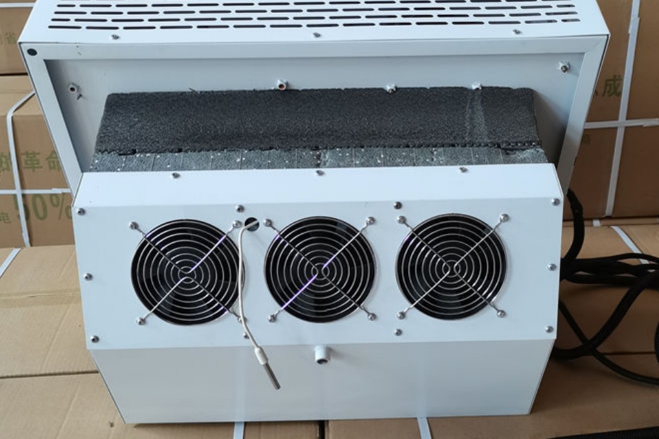 Quạt thổi khí ion hóa ESD