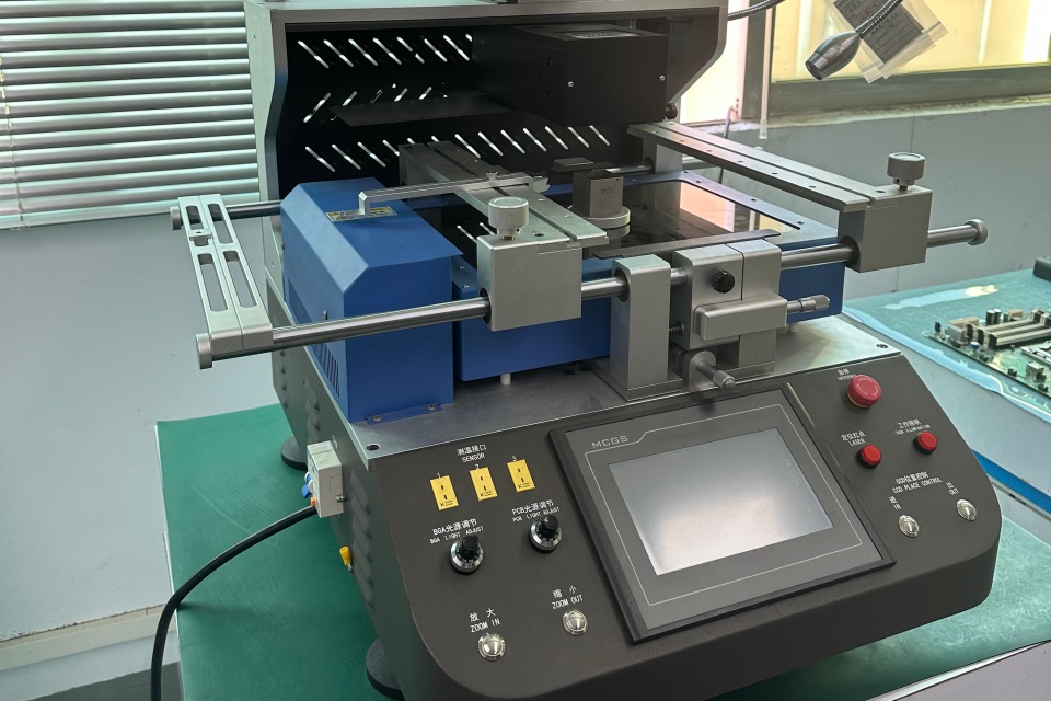 Soldering Robot